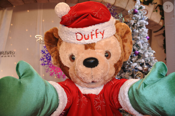 L'ours Duffy, nouvel ami de Mickey !
