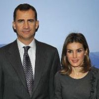 Letizia et Felipe d'Espagne : Elégant et appliqué, le couple séduit Londres