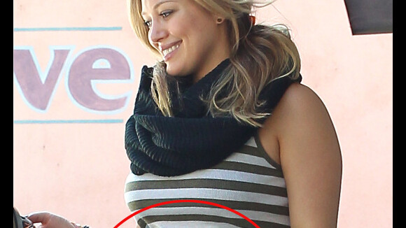 Hilary Duff : Son ventre s'arrondit, la grossesse la rend radieuse
