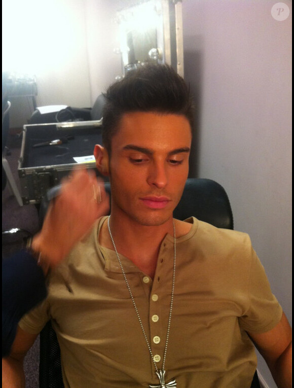 Baptiste Giabiconi dans les coulisses de Danse avec les stars 2