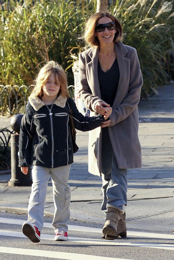 Sarah Jessica Parker et son fils James à la sortie de l'école. Le 8 novembre 2011