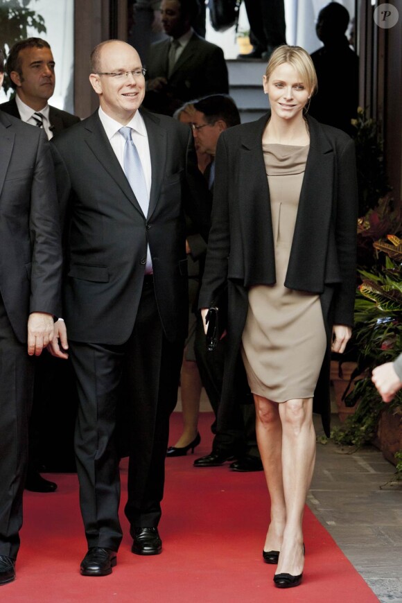 Albert et Charlene de Monaco lors du centenaire de la paroisse Saint-Martin, à Monaco, le 13 novembre 2011.