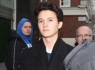 David Gilmour de Pink Floyd : son fils Charlie de 21 ans libéré de prison