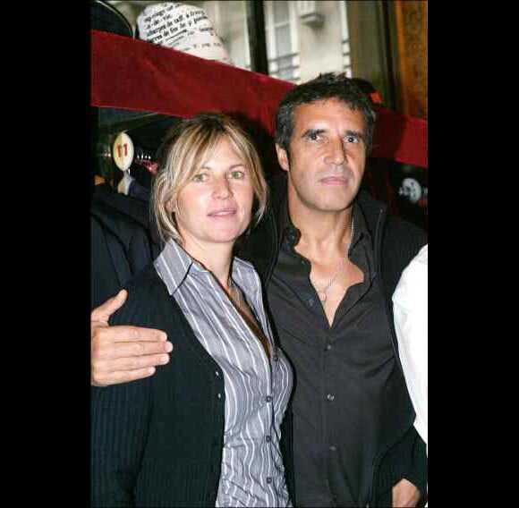 Julien Clerc en novembre 2003 avec son épouse de l'époque Virginie