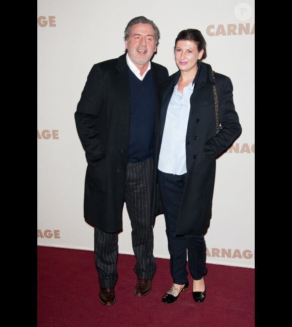 Daniel Auteuil et sa femme Aude Ambroggi à l'avant-première de Carnage, le 20 novembre 2011 à Paris.
