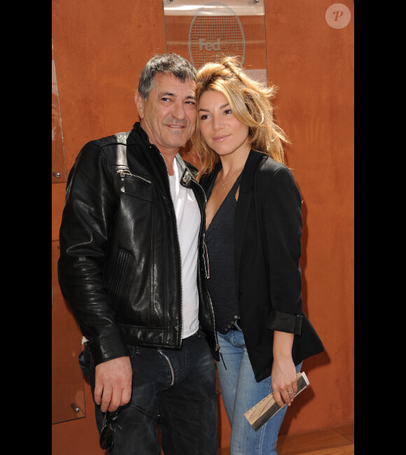 Jean-Marie Bigard et Lola amoureux à Roland Garros en mai 2011
