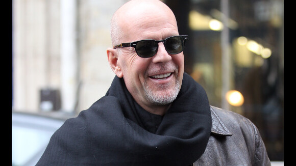 Bruce Willis avec ses grandes filles : Scout Larue vulgaire et Rumer ronchon