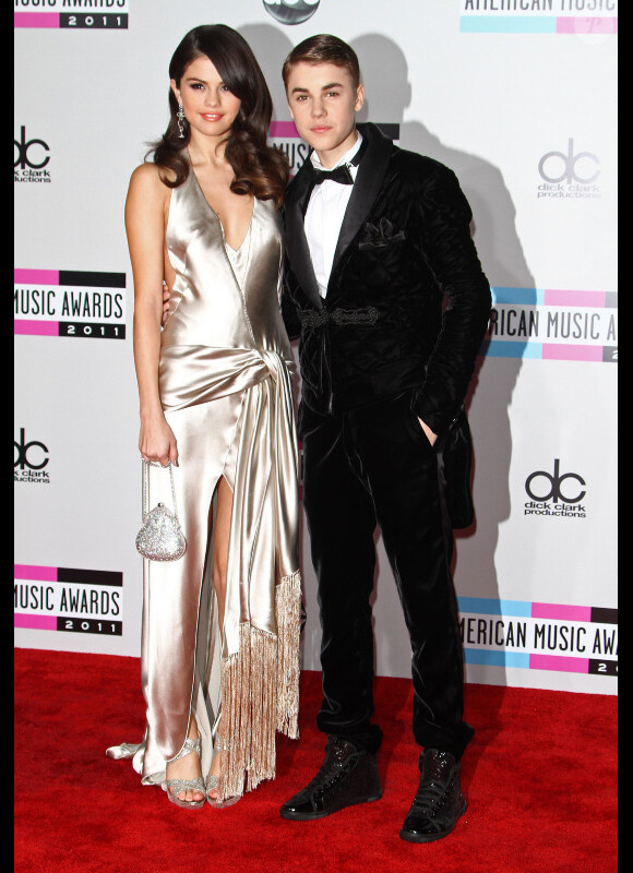 Justin Bieber et Selena Gomez le 20 novembre 2011 à Los Angeles
