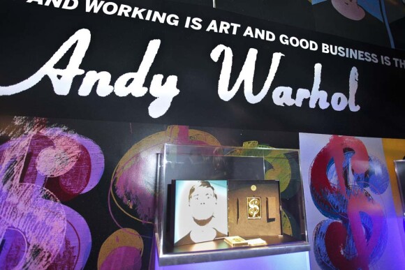 Lancement de la collection Andy Warhol de la Monnaie de Paris, au Centre Georges Pompidou à Paris, le 8 décembre 2011.