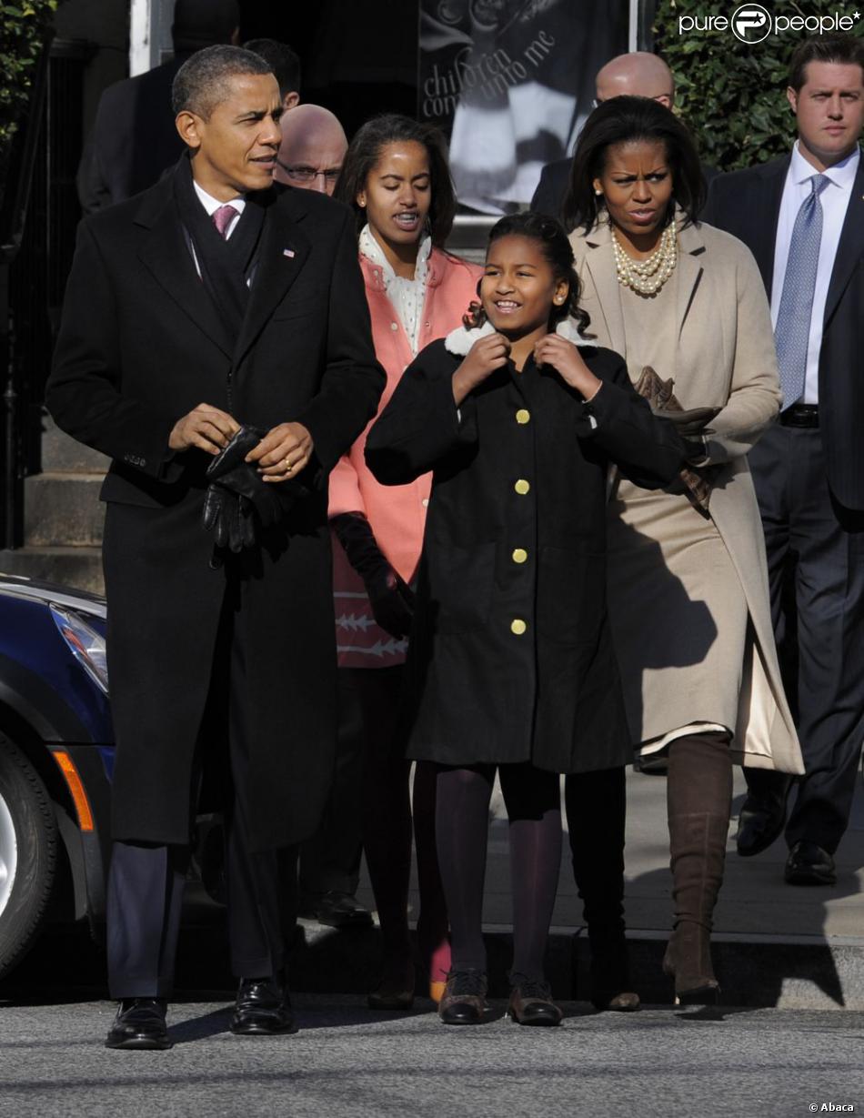 Le président Barack Obama, sa femme Michelle Obama et leurs deux filles ...