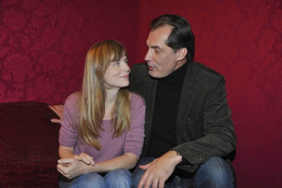 Isabelle Carré et Samuel Labarthe lors de la conférence de presse de la pièce Pensées Secrètes, jouée au Théâtre Montparnasse dès le 19 janvier 2011.