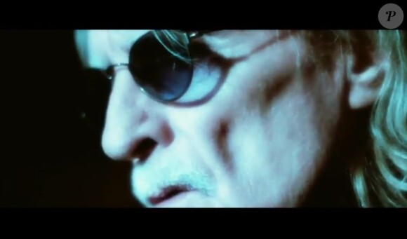Image extraite du clip Boby réalisé par Marc Obin pour Loane et Christophe, décembre 2011.