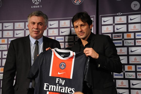 Leonardo et Carlo Ancelotti le 30 décembre 2011 au Parc des Princes à Paris