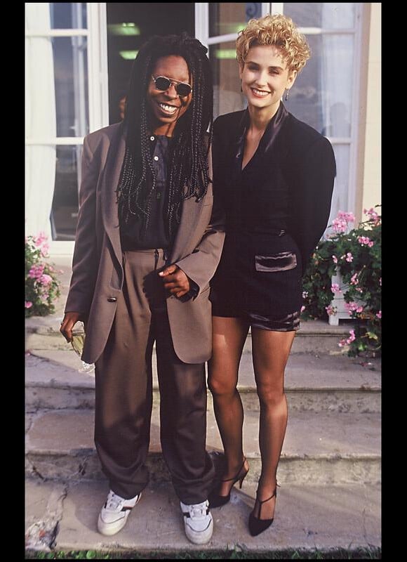 Whoopi Goldberg et Demi Moore, en septembre 1990