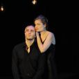 Sarah Biasini et Thomas Cousseau jouant la pièce  Lettre d'une inconnue  au théâtre des Mathurins le 9 janvier 2012 à Paris
