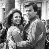 Natalie Wood et son mari Robert Wagner posent durant le festival de Cannes 1976.