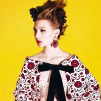 Mia Wasikowska : la jeune actrice fait ses premiers pas dans la mode