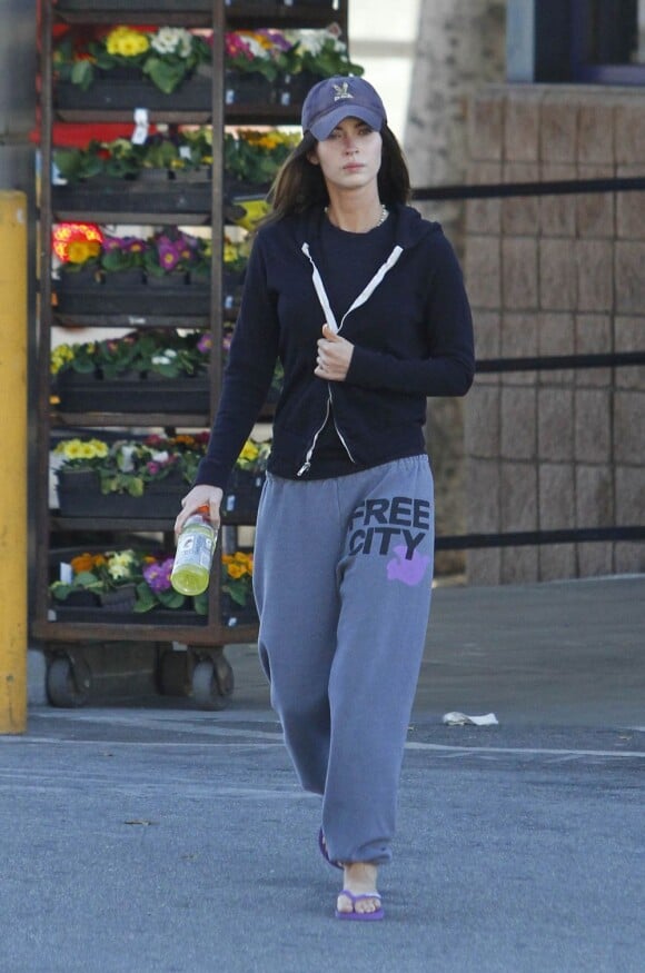 Megan Fox sans maquillage à Los Angeles. 13 janvier 2012