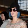 Katy Perry arrive à l'aéroport de Los Angeles le 16 janvier 2012