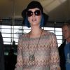 Katy Perry arrive à l'aéroport de Los Angeles le 16 janvier 2012