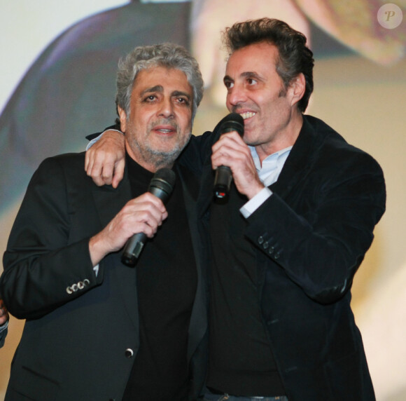 Enrico Macias et Gilbert Melki à la première de La Vérité si je mens 3 au Kinepolis de Lomme dans le nord de la France le 16 janvier 2012 