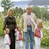 Willem-Alexander et Maxima des Pays-Bas avec leurs filles en vacances en Argentine en décembre 2010. En janvier 2012, leur rêve de vacances au Mozambique a pris fin avec la vente d'une villa polémique.