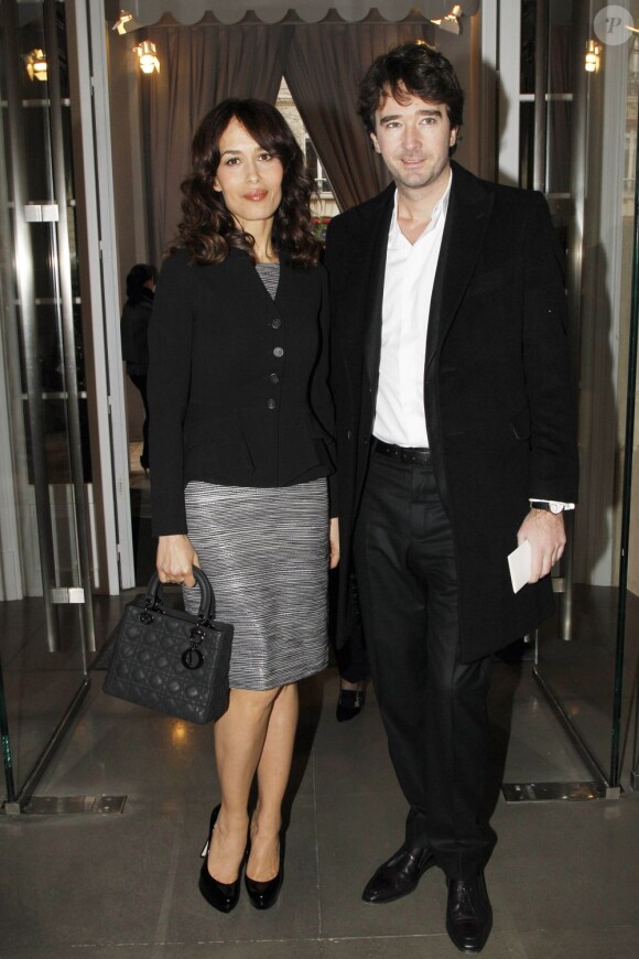Dolores Chaplin et Antoine Arnault lors du défilé Christian Dior haute couture à Paris, le 23 janvier 2012.