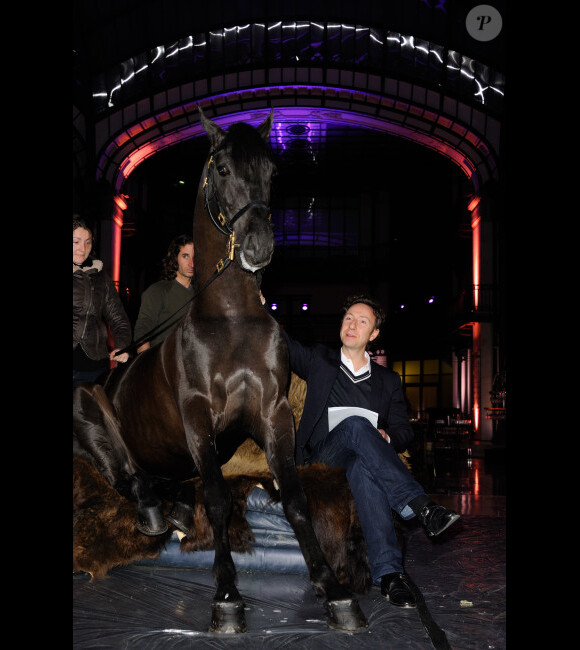 Stéphane Bern lors du dîner de gala du Prix d'Amérique Marionnaud 2012, le 28 janvier 2012 à Paris