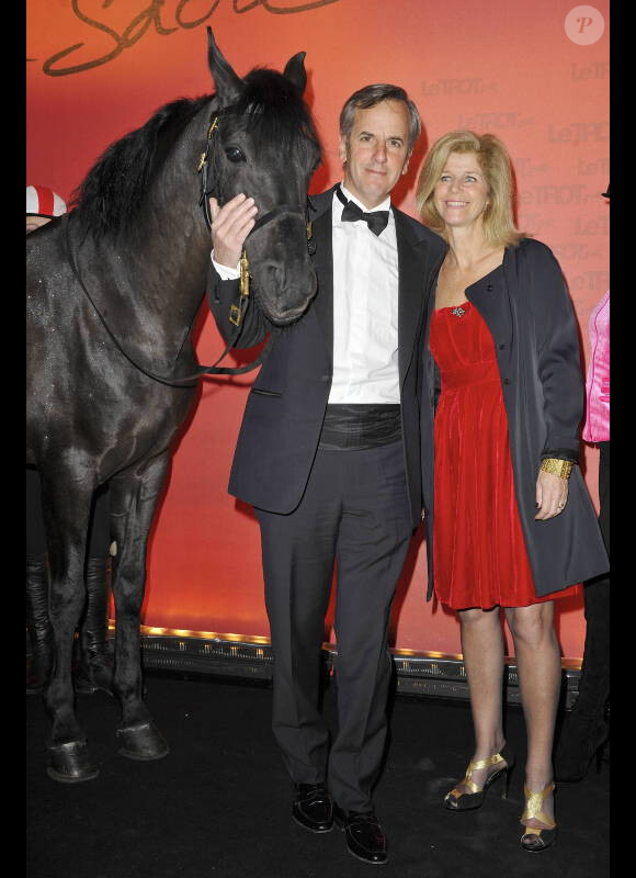 Bernard de la Villardière venue avec sa femme lors du dîner de gala du Prix d'Amérique Marionnaud 2012, le 28 janvier 2012 à Paris