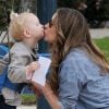 Rebecca Gayheart passe du bon temps avec sa fille Billie, le 27 janvier 2012 à Los Angeles