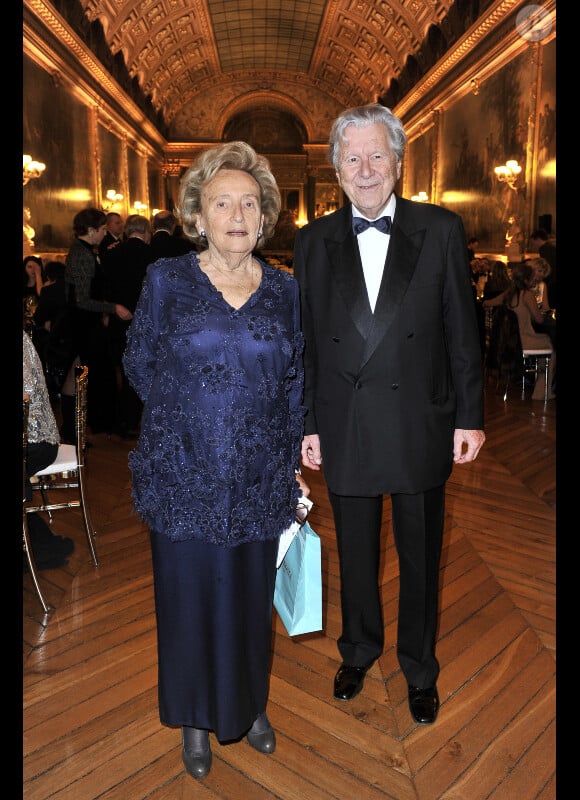 Bernadette Chirac lors de la soirée de gala au château de Versailles, au profit de l'association AVEC (Association pour la vie espoir contre le cancer), le 30 janvier 2012