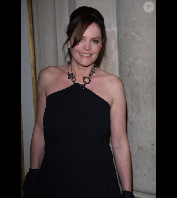 Sandrine Dominguez lors de la soirée de gala au château de Versailles, au profit de  l'association AVEC (Association pour la vie espoir contre le cancer), le  30 janvier 2012