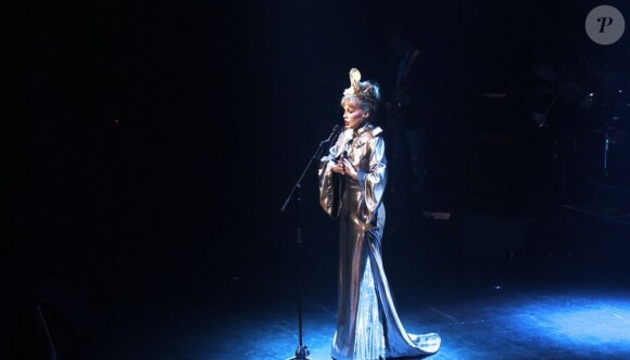 Arielle Dombasle au Châtelet pour Diva Latina, le 27 janvier 2012.