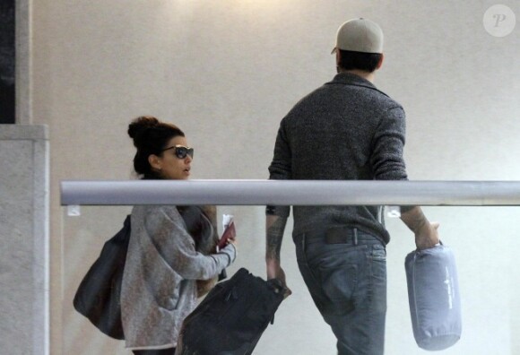 Eva Longoria et Eduardo Cruz à l'aéroport de Los Angeles le 3 février 2012