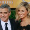 Stacy Keibler et George Clooney aux Screen Actor's Guild Awards, à Los Angeles, le 29 janvier 2012.
