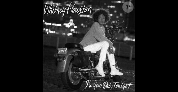 Whitney Houston - I'm Your Baby Tonight - sorti en 1990, l'album marque un virage plus urbain dans la musique de Whitney.