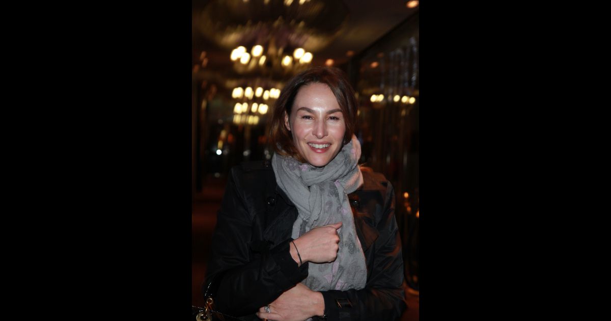 Vanessa Demouy le 14 février 2012 à Paris lors de l'avant ...