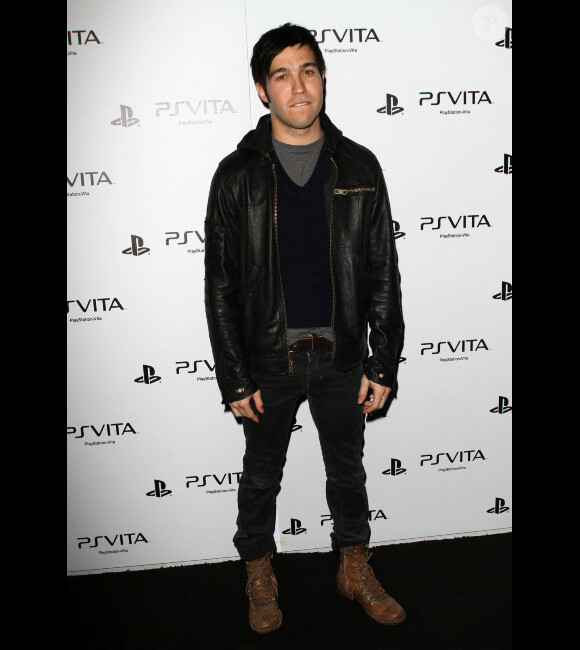 Pete Wentz le 15 février 2012 pour le lancement de la PS Vita à Hollywood