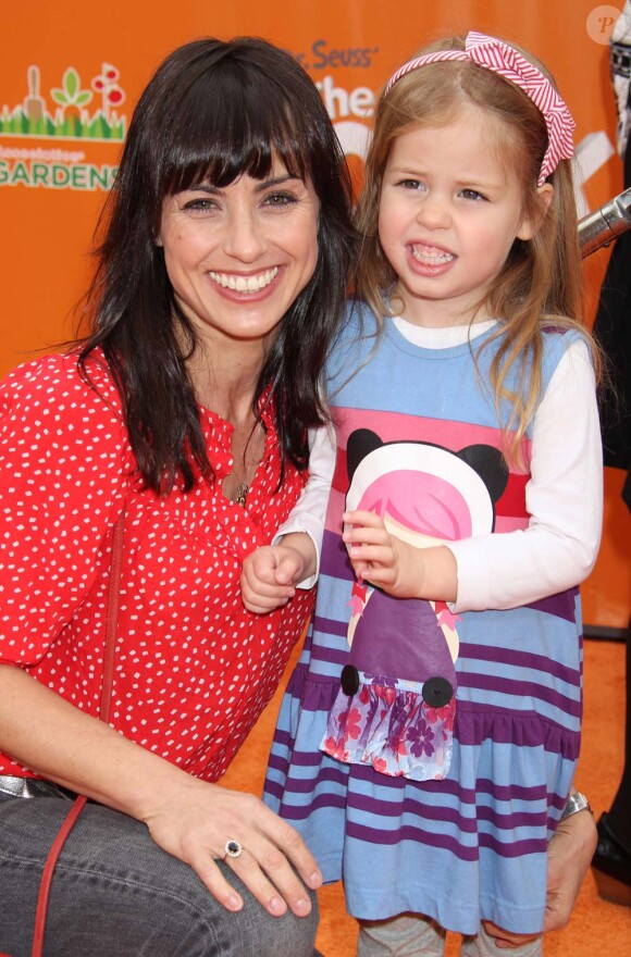 Constance Zimmer et sa fille Coco à l'avant-première du film Le Lorax, à Los Angeles, le 19 février 2012.