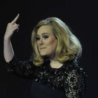 Brit Awards 2012 : Adele coupée, très énervée et spoliée par One Direction
