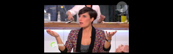 Alessandra Sublet sur le plateau de C à Vous, le 21 février 2012 sur France 5