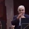 Maurice André interprétant le Concerto brandebourgeois n°2 en Fa majeur de Bach, une de ses pièces de référence, en 1989 à Budapest.