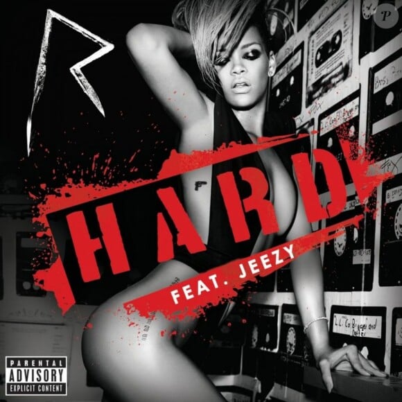 Rihanna, sexy comme personne sur la pochette de son single Hard, habillée d'un body très ouvert Alexandre Vauthier.