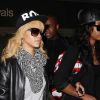Rihanna à son arrivée à l'aéroport de Los Angeles, le 2 mars 2012.
