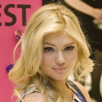 Kate Upton : La jolie blondinette vous envoie des baisers du Mexique