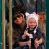 Rebecca Gayheart et sa fille Billie Beatrice semblent extatiques, à Los Angeles le 2 mars 2012.
