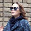Leighton Meester cachée derrière ses lunettes de soleil sur le tournage de Gossip Girl, le 5 mars 2012 à New York