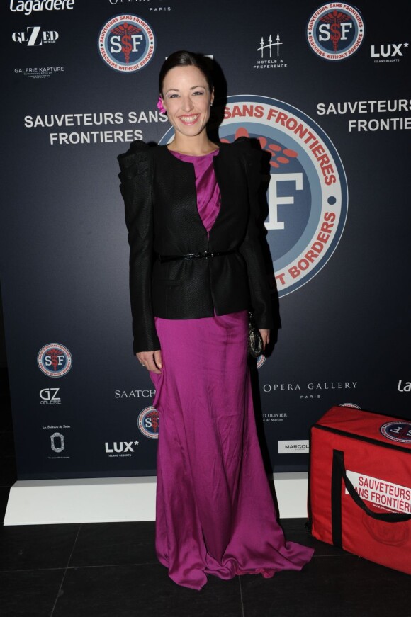 Natasha St-Pier lors du dîner de gala pour l'association SSF sauveteurs sans frontières, au 1515, le 12 mars 2012