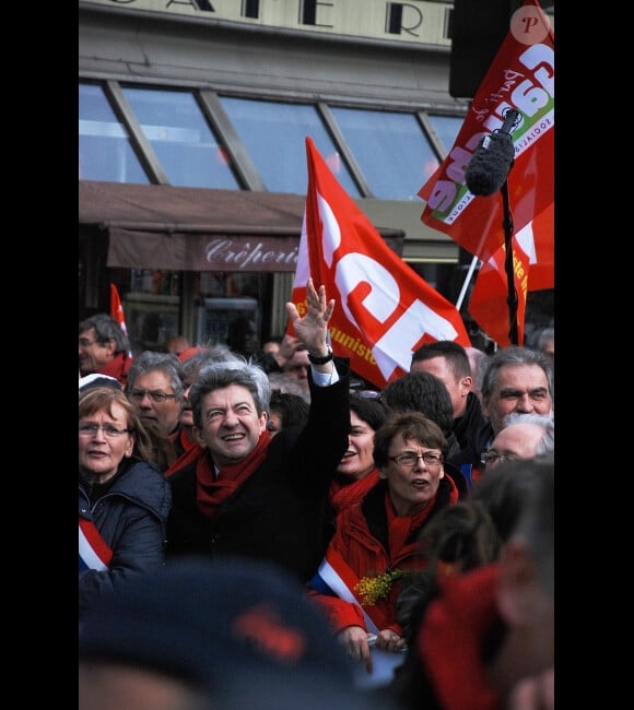 Jean-Luc Mélenchon lors de son grand rassemblement populaire de la Bastille le 18 mars 2012 à Paris