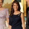 La princesse Marie de Danemark, deux mois après avoir donné naissance à une petite fille le 24 janvier, a fait son retour officiel lors du dîner donné en l'honneur du prince Charles et de Camilla Parker Bowles par la reine Margrethe II de Danemark, le 26 mars 2012.